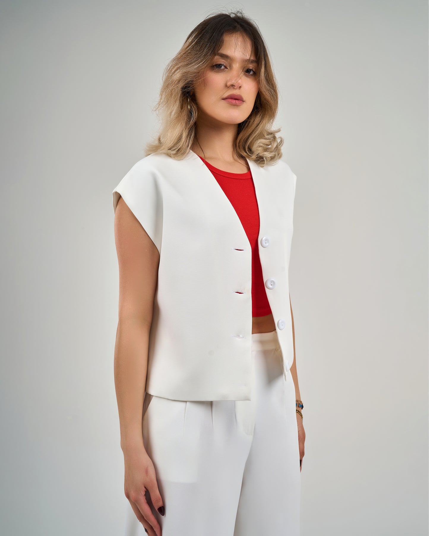 Compact v neck vest in white