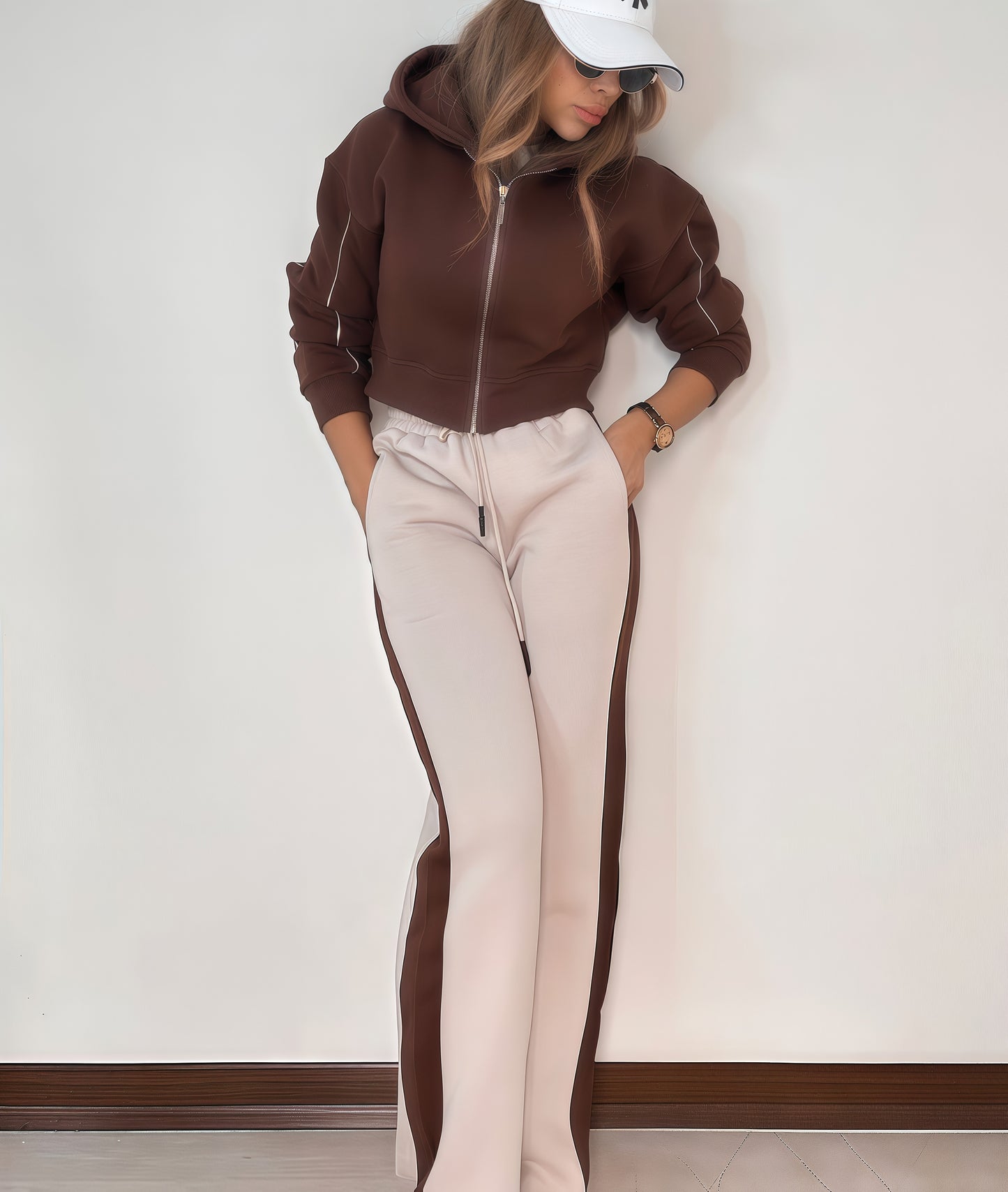 HOODED STRIPE DETAILED SUIT Brown