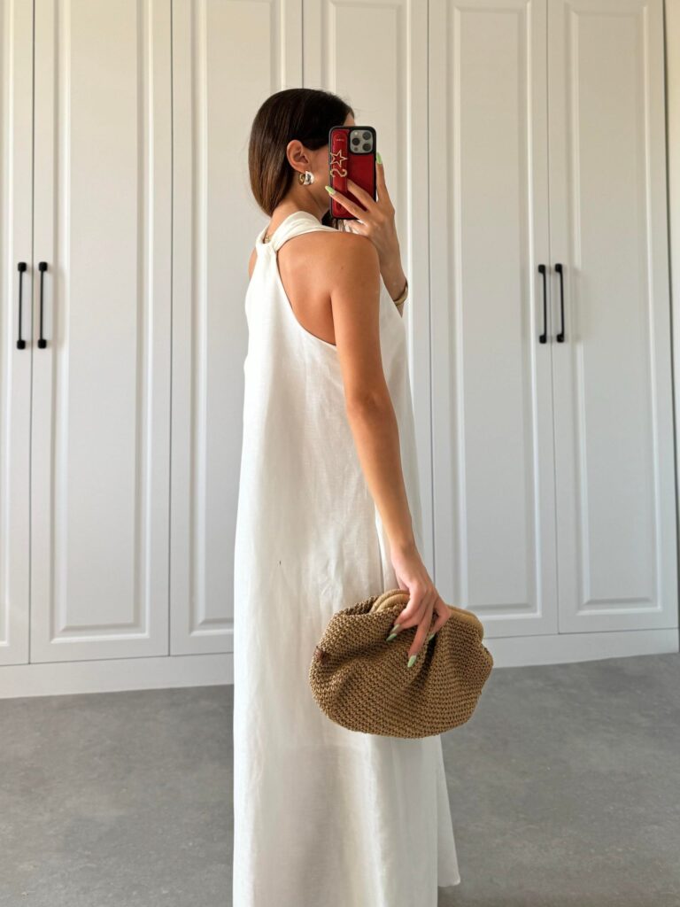 White Back Detailed V Neck Premium Linen Dress