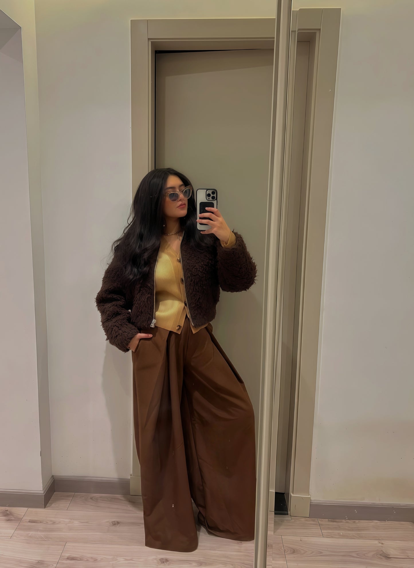 Wide Leg Pleated Trousers Brown