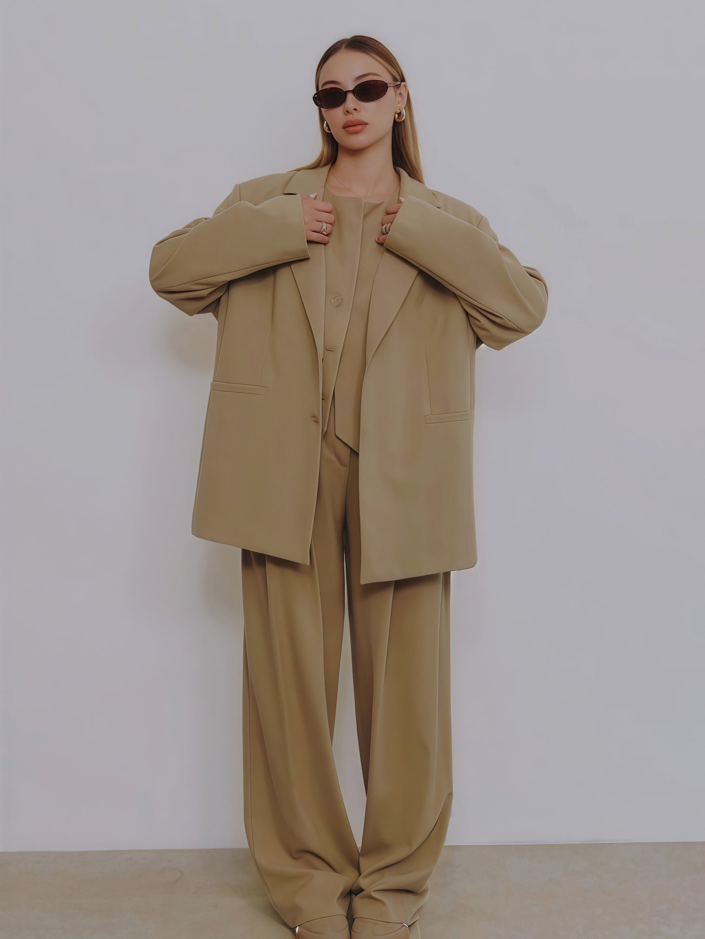 3 Piece Women's Suit Oversized It Is Beige