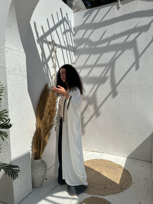 Abaya With Indian Accessory