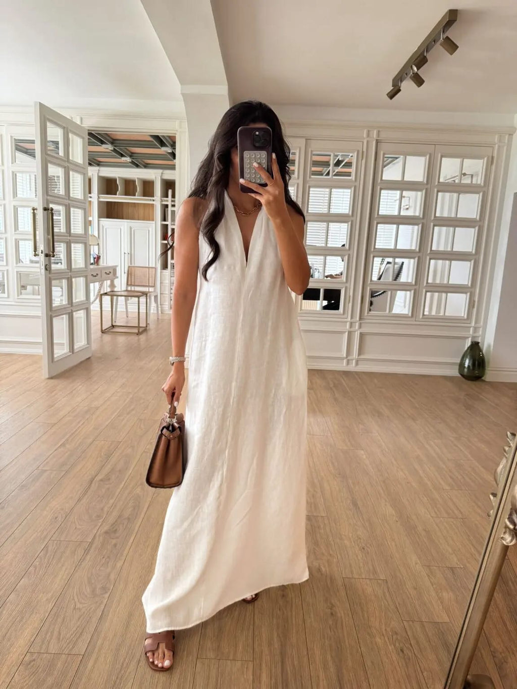 White Back Detailed V Neck Premium Linen Dress