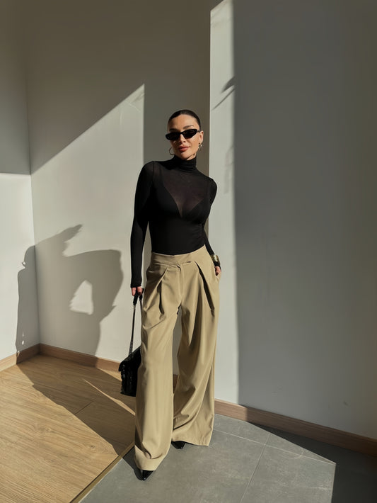 Wide Leg Pleated Trousers Beige