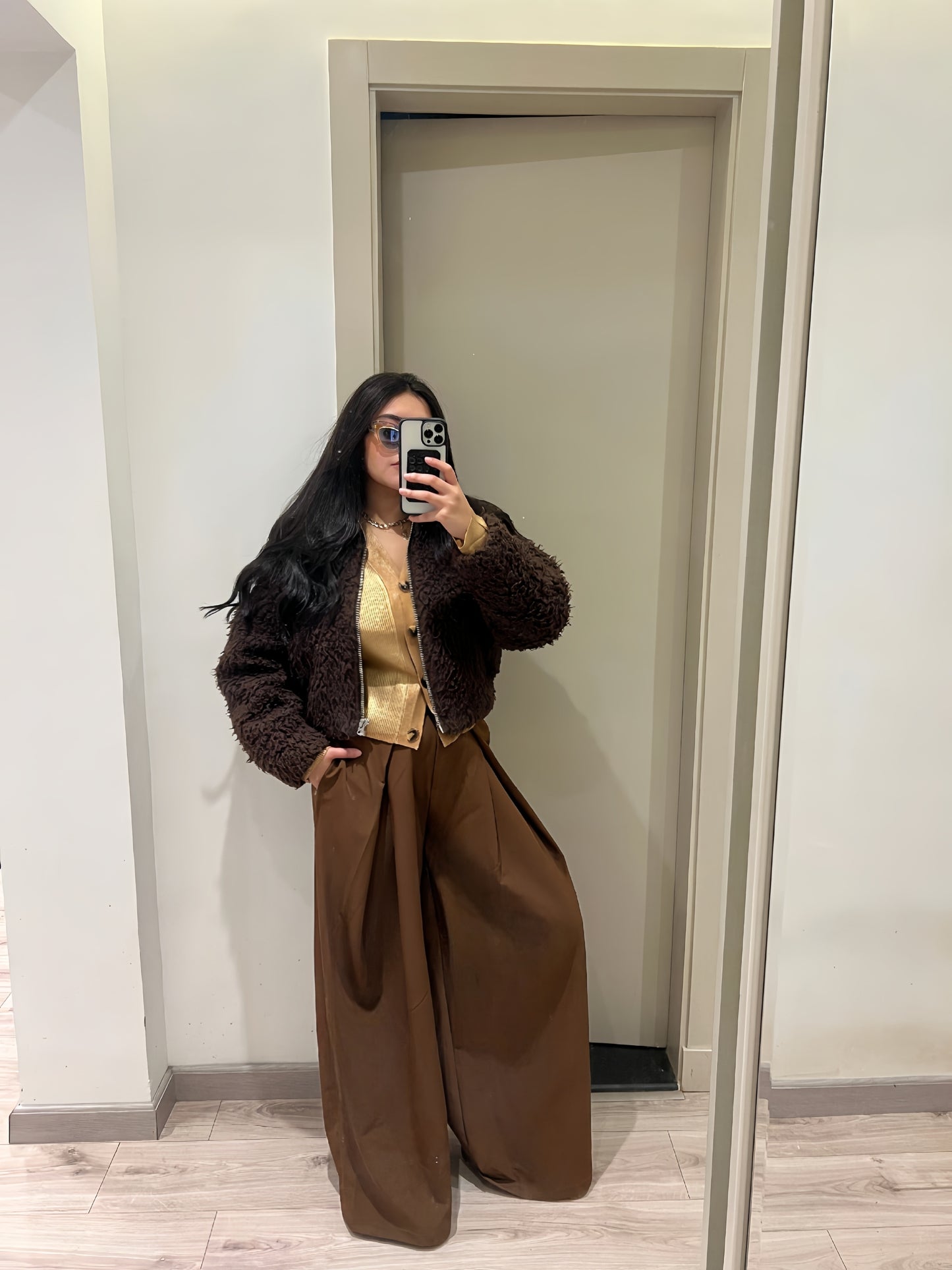 Wide Leg Pleated Trousers Brown