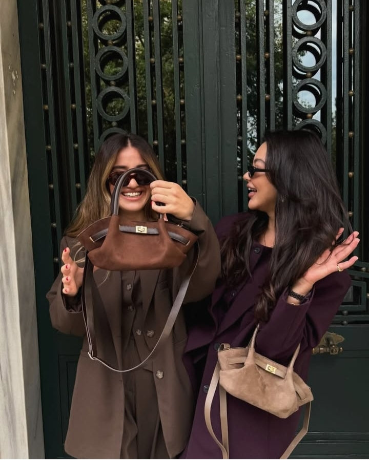 3 Piece Women's Suit Oversized It Is Burgundy