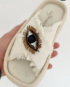 Frame Eye Criss Slides