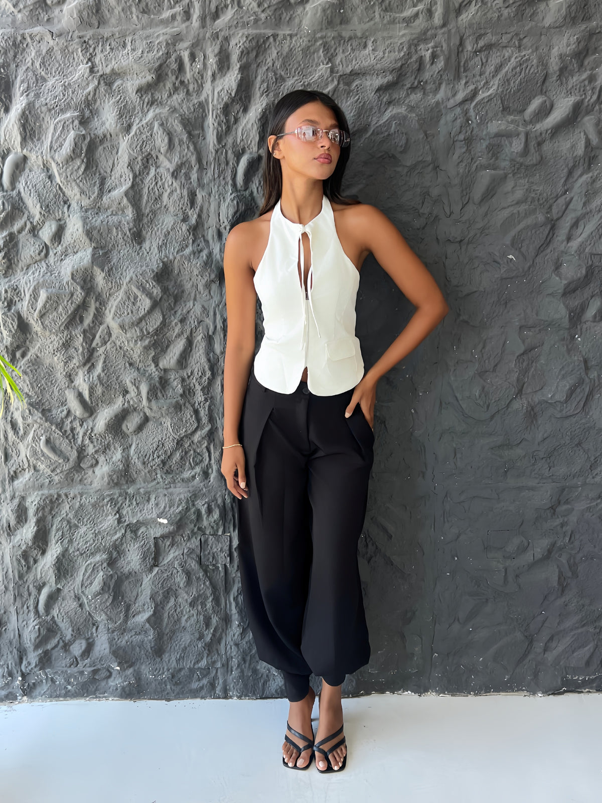 Pleated Tapered Pants