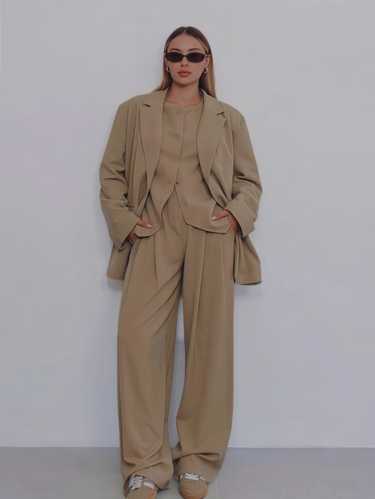 3 Piece Women's Suit Oversized It Is Beige