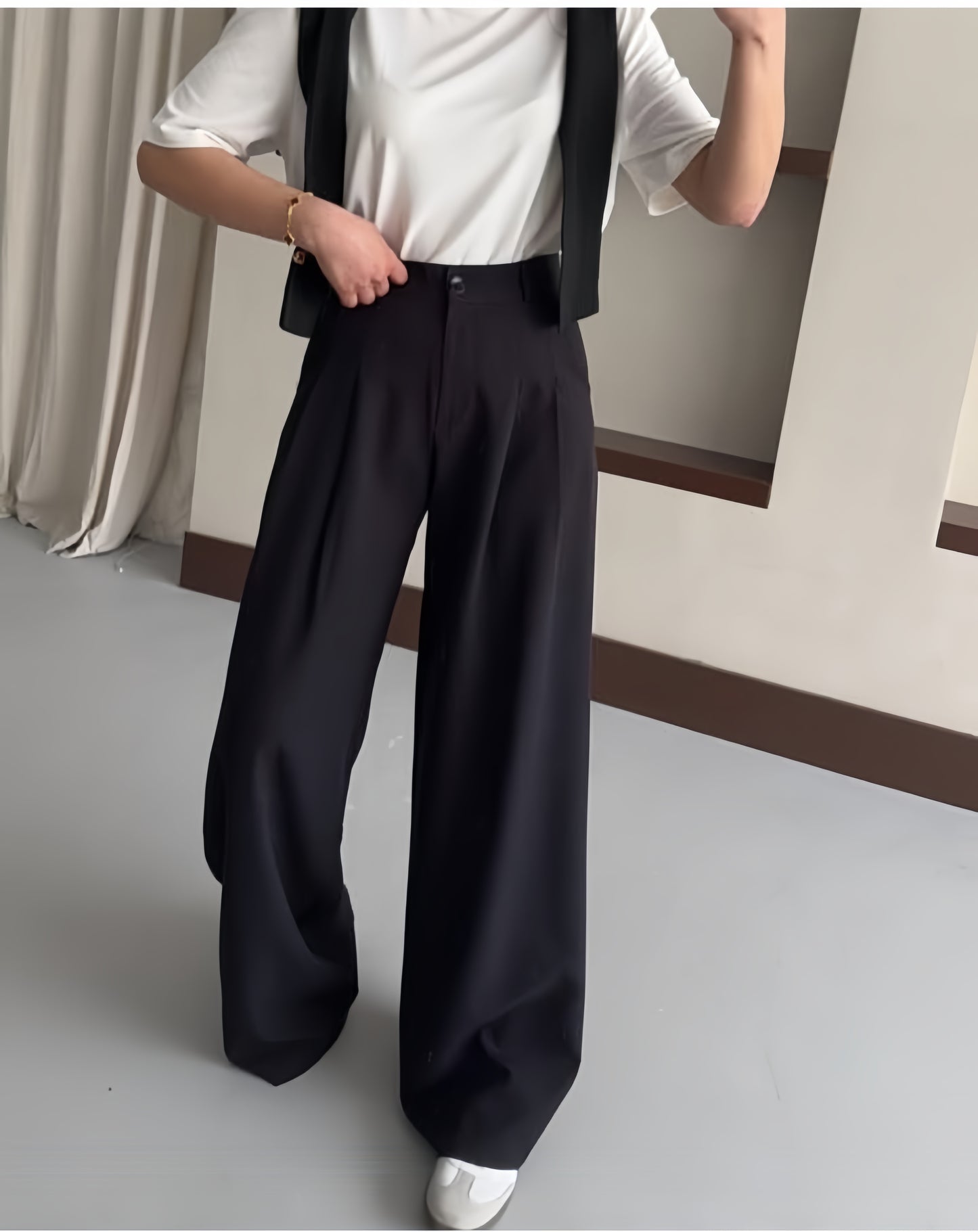 Black-High Waisted Wide Leg Pants