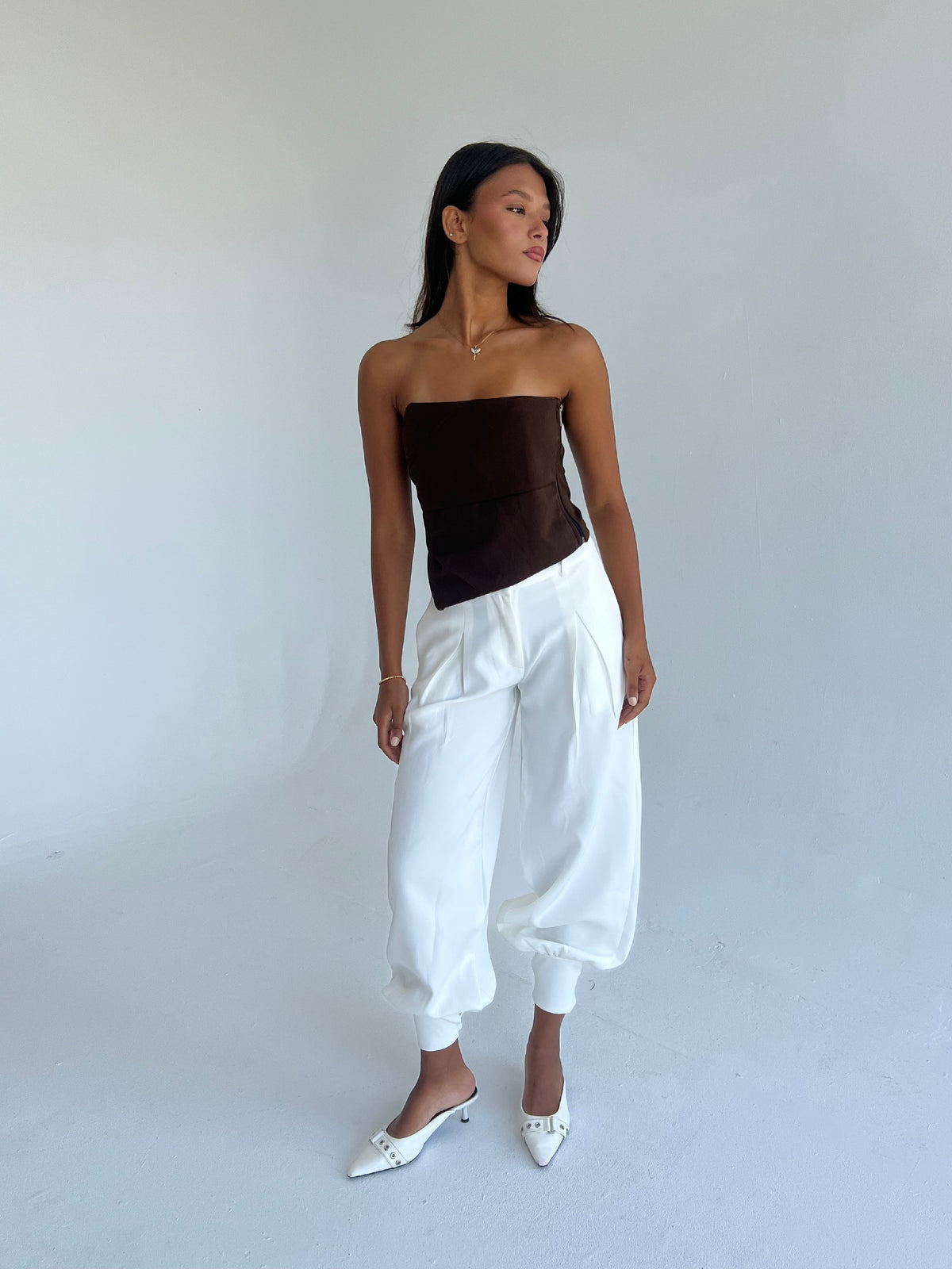 Pleated Tapered Pants