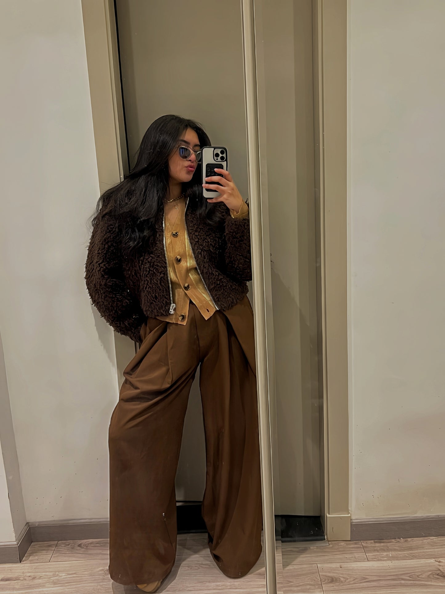 Wide Leg Pleated Trousers Brown