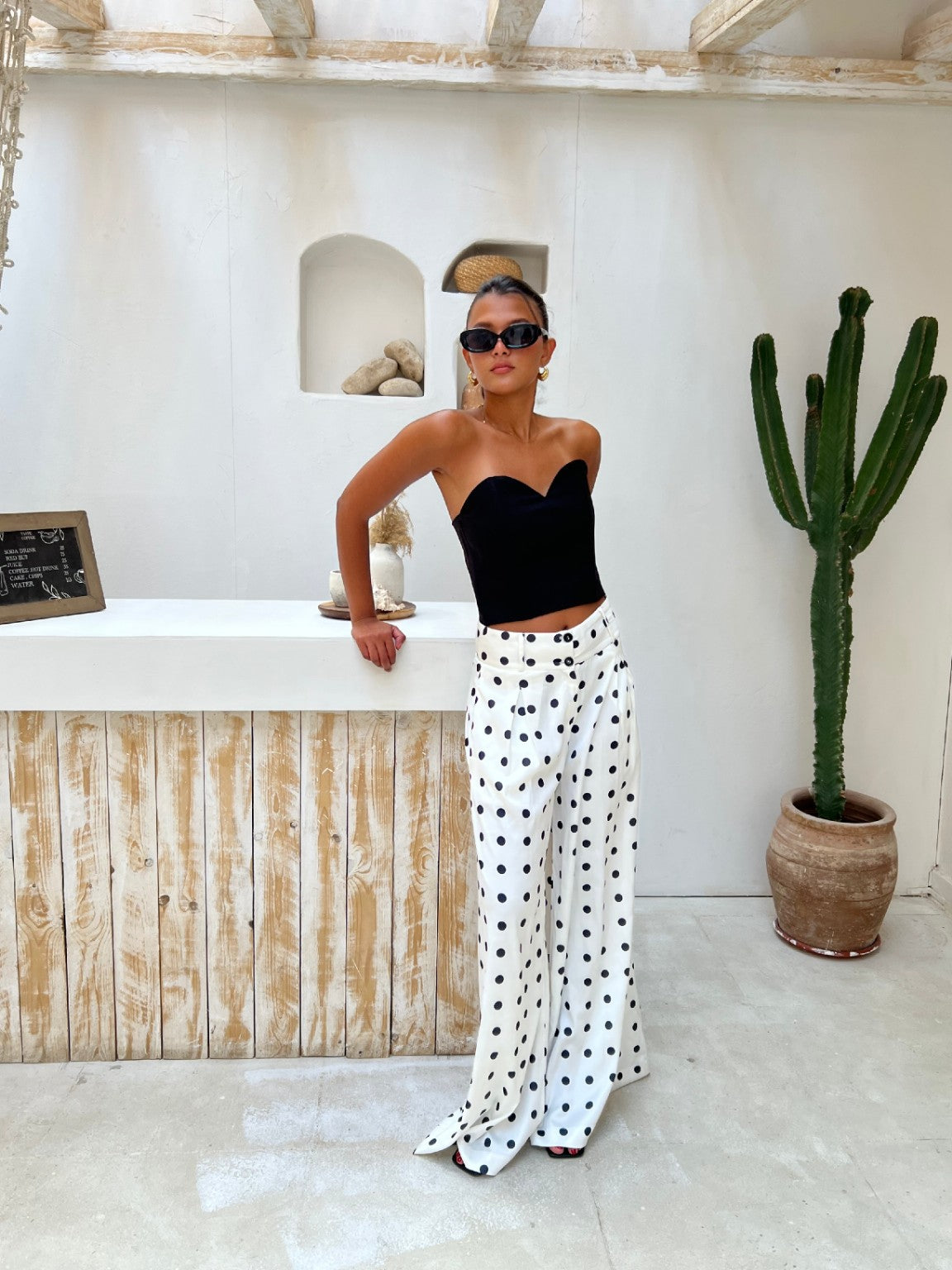 Wide-leg polka dot trousers