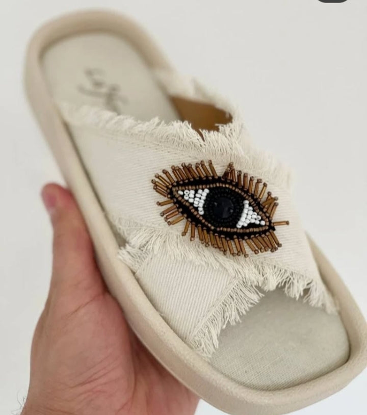 Frame Eye Criss Slides