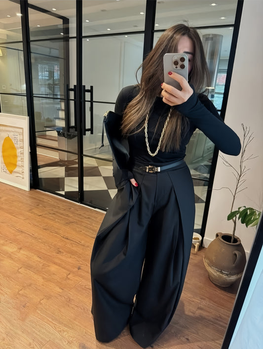 Wide Leg Pleated Trousers Black